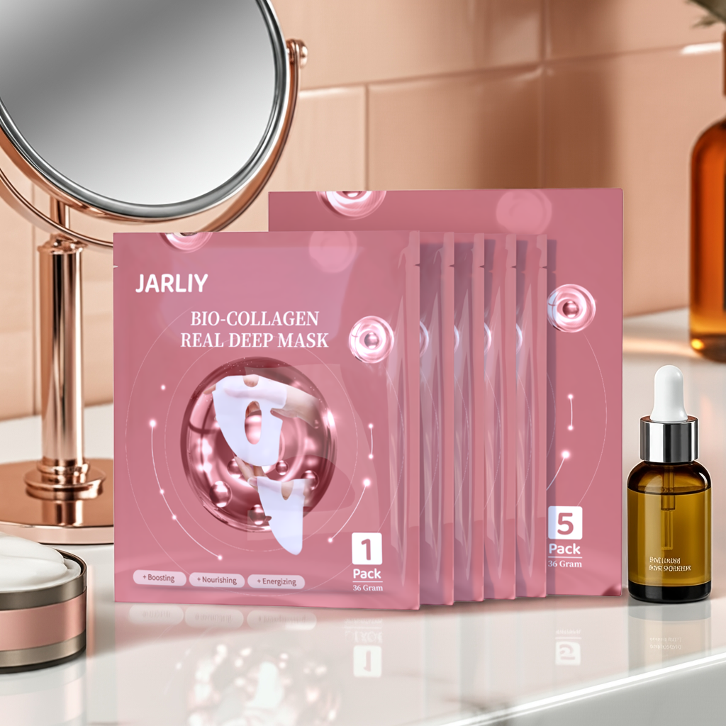 Before and after image of JARLIY collagen face mask, showing hydration and radiance.